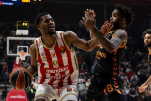 GUBI LI TO EVROPSKA KOŠARKA KORAK I SA AMERIČKOM KOLEDŽ KOŠARKOM? Zvezda Evrolige ima ponudu iz NCAA kojoj evroligaši ne mogu ni da priđu!