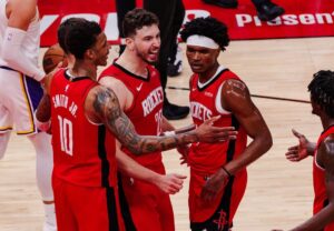 HJUSTON MOŽE I BEZ DURENTA: Kaningem spasao lidera Istoka katastrofe!