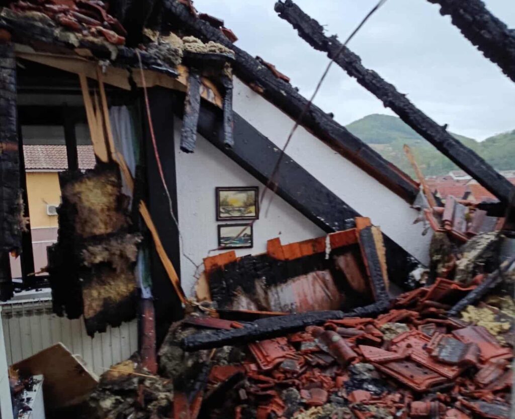 MOLE SE DOBRI LJUDI ZA POMOĆ: Bivšem fudbaleru Partizana potpuno izgorela kuća!