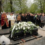 DANAS JE SAHRANJEN DUŠKO VUJOŠEVIĆ: Kiša iznad Beograda, ni nebo nije izdržalo da sakrije suze na ovaj dan!