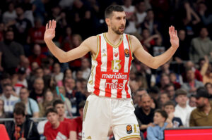 E, OVO JE KAPITEN: Dobrić skromno o svojoj ulozi u Zvezdi – „Ubacim otvoren šut i pritiskam njihove najbolje igrače“!