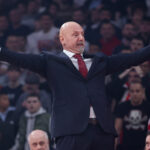 „MALO JAČI TRENING“: Delije teraju Obradovića iz Zvezde, dok mu se Grobari podsmevaju zbog izjave!