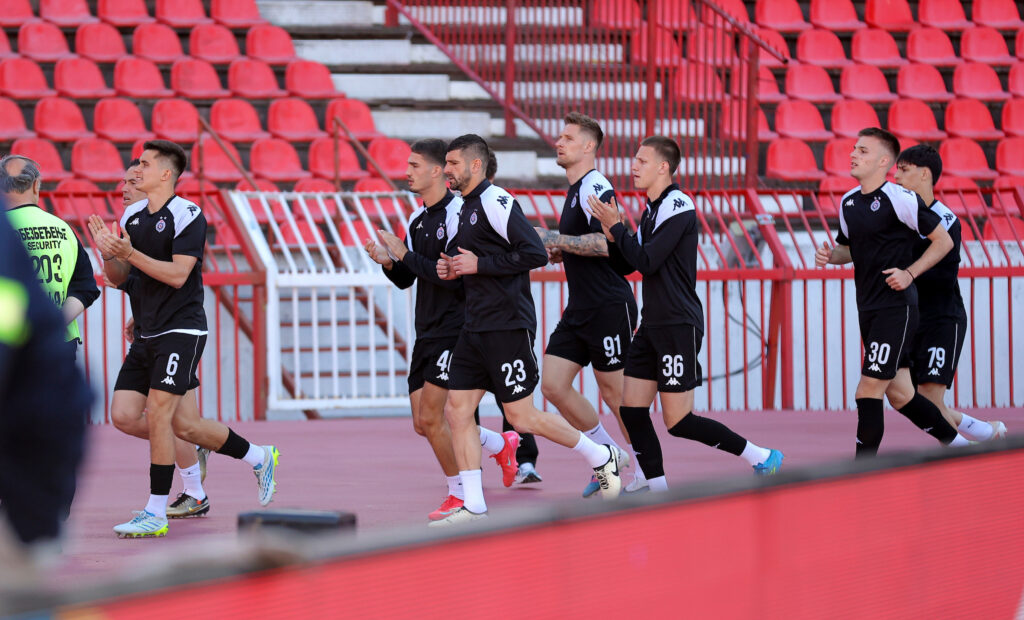 (SASTAVI) ZVEZDA SA NAJJAČIM ADUTIMA IDE KA NOVOJ TITULI: Partizan morao da promeša karte – bez jednog od najiskusnijih!