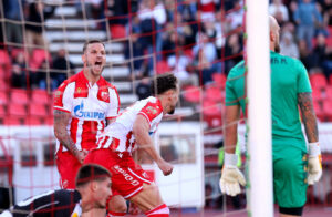 (POLUVREME) ZVEZDA ZNA ŠTA ŽELI, A ŽELI DA TITULU OBEZBEDI U VEČITOM DERBIJU: Crveno-beli vode minimalnim rezultatom, ali moglo je to da bude ubedljivije!