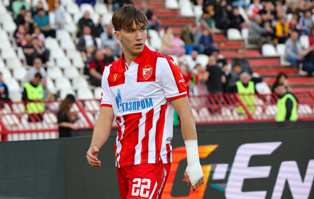 BOMBA IZ LONDONA: Poznati insajder tvrdi – Arsenal krenuo po Zvezdino čudo od deteta!