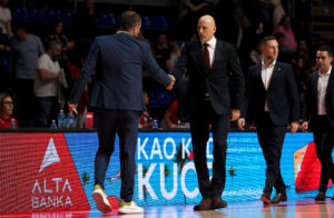 OBRADOVIĆ UZVRATIO KRITIČARIMA: „Nije neuspešna sezona, ovaj tim nisam ja birao!“