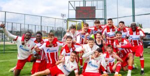 CRVENA ZVEZDA JE PONOVO APSOLUTNI GOSPODAR FUDBALA U SRBIJI: Muškarci, žene, a sada i omladinski tim!