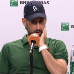 NOVAK EMOTIVAN NA KONFERENCIJI: „Voleo bih da ja imam 19 godina na terenu, ali neću stati makar bio na jednoj nozi!“