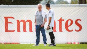 MURINJO BI KAO DA OSTANE, ALI REAL MADRID JE REAL MADRID: Portugalčev agent razgovara sa Realom, ali on kaže da 99 odsto ostaje u klubu!
