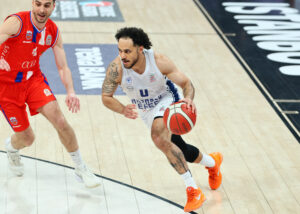 VELIKI POVRATAK NA SCENU: Bivši trener Crvene zvezde rekao “DA” Efesu – Spanulis ispao iz igre!