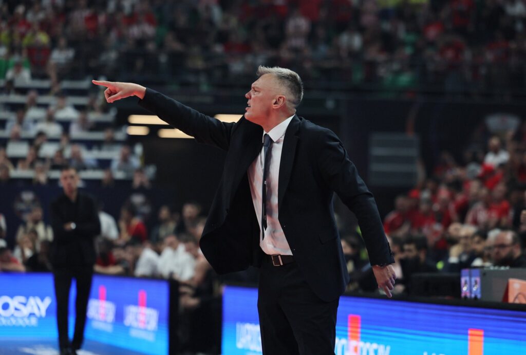 ORGANIZACIONI KOLAPS U FOKUSU: Fener udario na Evroligu zbog Fajnal-fora!