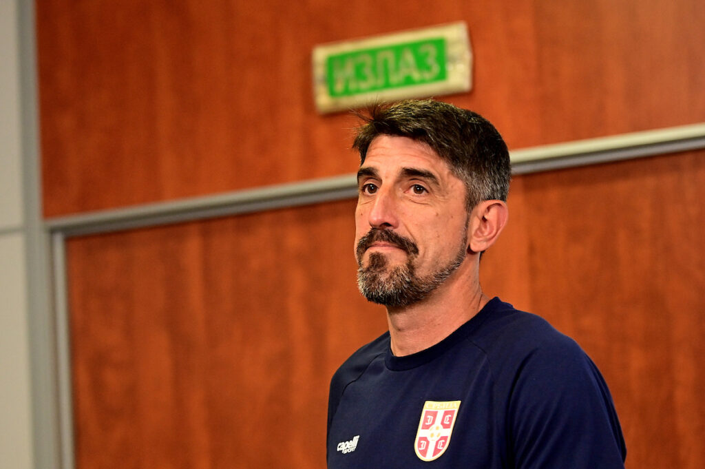 PAUNOVIĆ ODBRUSIO NOVINARIMA: Zašto nije na spisku? Evo kakvu poruku je poslao selektoru!