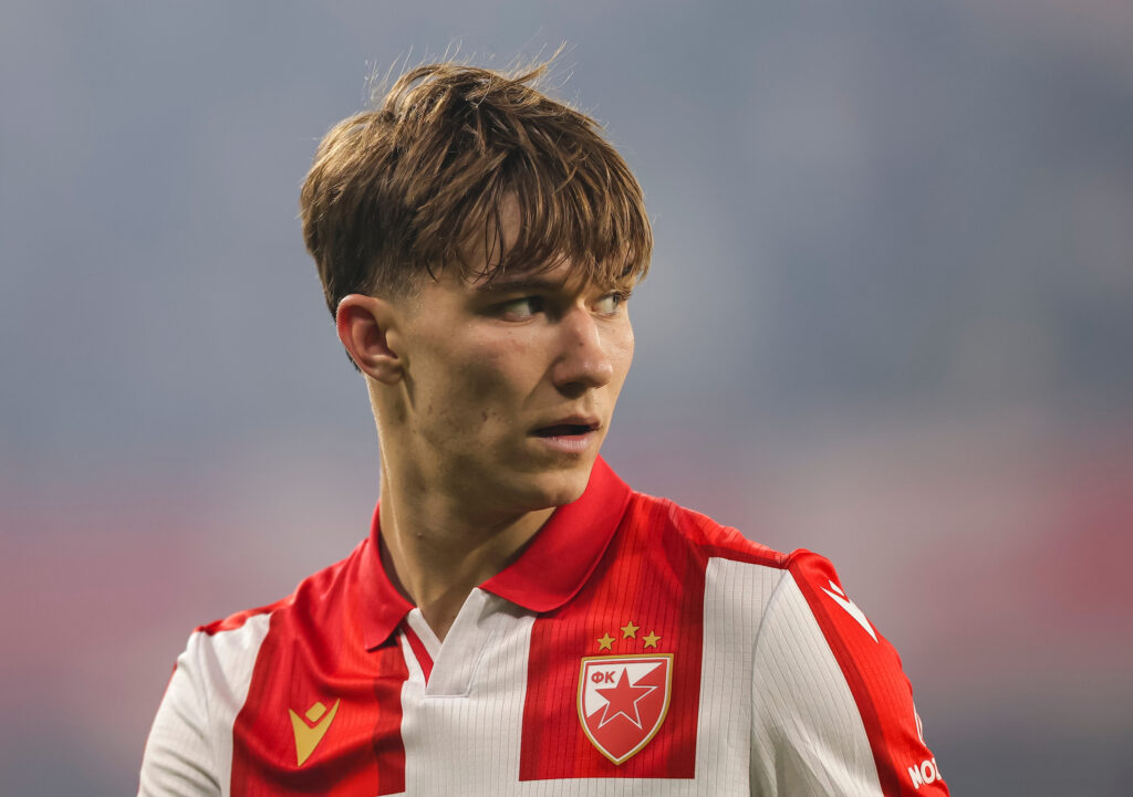 EVROPSKI GIGANT ODNEO POBEDU: Kostov pred transferom karijere!