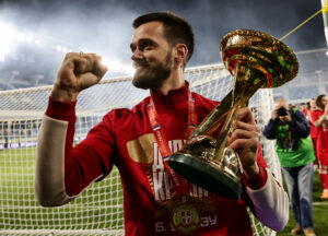 ZVEZDA I PARTIZAN SAZNALI RIVALE U KUPU SRBIJE: Večiti idu na gostovanja, crveno-beli kreću u pohod na sedmi uzastopni trofej!