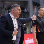 TRENER FMP-A ZAMALO DA UVUČE PENJAROJU U KLINČ: Opšti haos u Nišu pored vrelih klupa!
