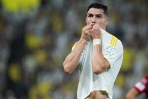 KONAČNO TROFEJ U SAUDIJSKOJ ARABIJI: Ronaldo osvojio titulu i ostavio srpskog reprezentativca na drugom mestu!