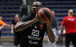 HOĆE LI DŽEKIRI OSTATI U PARTIZANU? Centar crno-belih se oglasio i poslao jasnu poruku