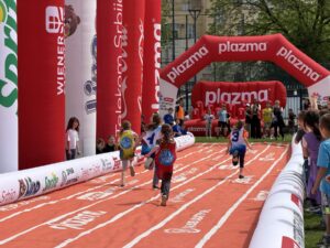 DAN SPORTA U ZNAKU NAJMLAĐIH: Vračar okupio veliki broj mališana na Plazma Sportskim igrama mladih!