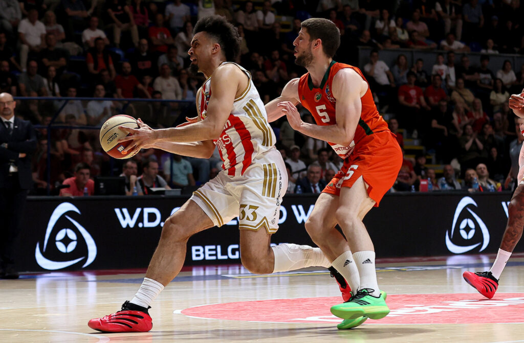 NVORINA TAKTIČKA LEKCIJA: Zvezda mora da kopira Olimpijakos ako želi da sruši Partizan!