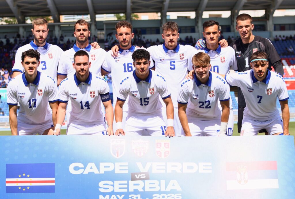 „ORLOVI“ SLETELI U MEKSIKO: Fudbaleri Srbije izazvali pomamu u Toluki!