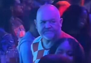 PRESELA MU PROSLAVA: Hrvatski navijač greškom ušao u gej klub nakon pobede „Vatrenih“ i postao najveći hit na internetu!