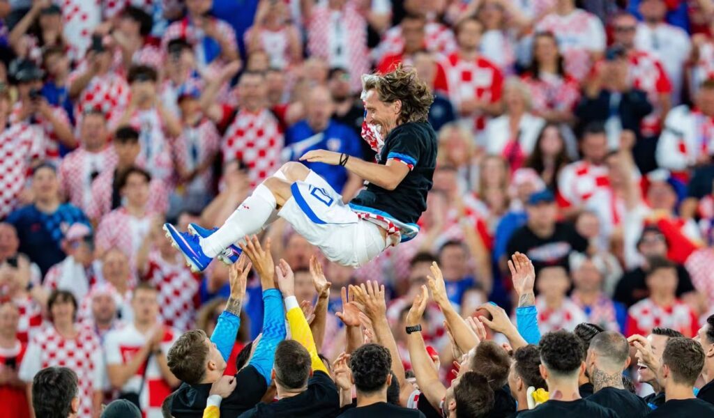 HRVATI OŠTEĆENI? FIFA donela čudnu odluku na štetu Vatrenih!