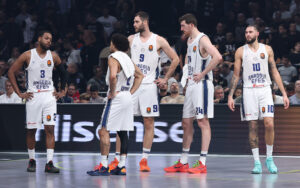 KOŠARKAŠKI RAT NA POMOLU: Zvezda dobila ozbiljnu konkurenciju za Larkina, u celu priču uključen i Željko Obradović!