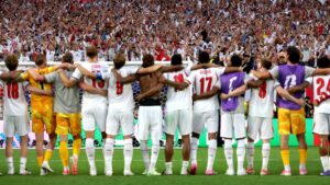 TUHELU PAO KAMEN SA SRCA: Jedan od najboljih igrača biće spreman za polufinale Mundijala!