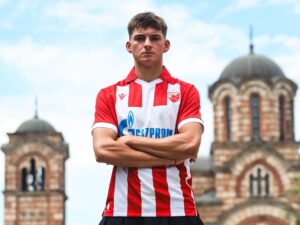 ZVEZDA IMA PLAN ZA GODINE KOJE DOLAZE: Talentovani vezista produžio ugovor!