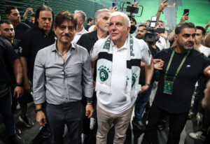 OBRADOVIĆ ZNA ŠTA RADI I TO RADI ODLIČNO: Legenda Panatinaikosa se vraća u Atinu!
