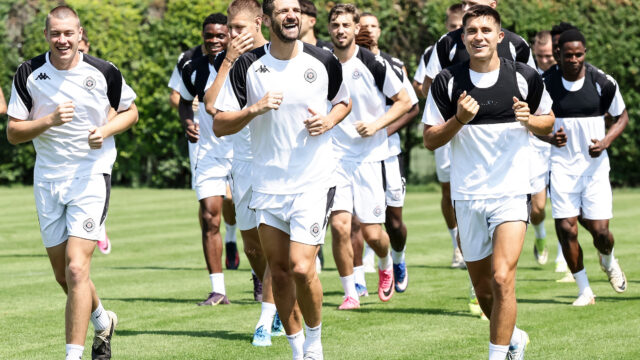 CRNO-BELI RADE NA PRIORITETIMA: Partizan dovodi napadača!