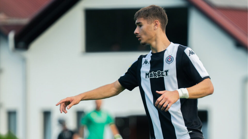 PARTIZAN DO REMIJA U NADOKNADI: Ninić spasao crno-bele protiv Lokomotive!