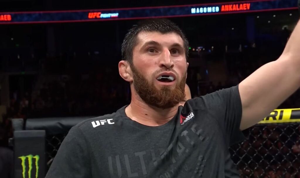 UFC 330: ANKALAEV PROTIV GUSKOVA – Borba koja može da promeni vrh poluteške kategorije!