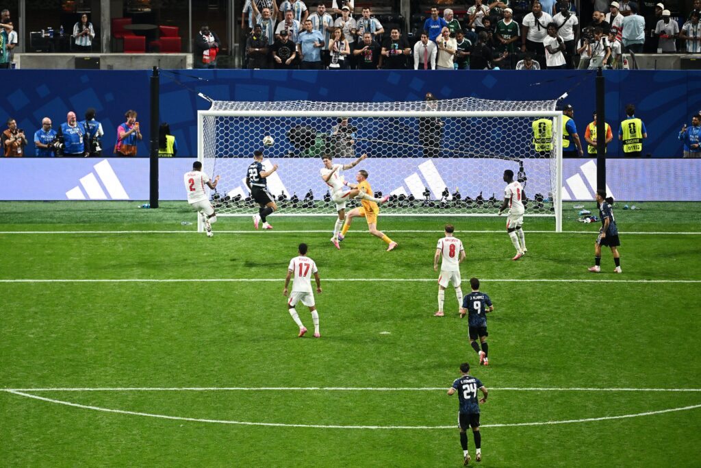 HAOS NA OSTRVU: Celokupna javnost besna zbog provokacije Argentine, traže od FIFA da je kazni!