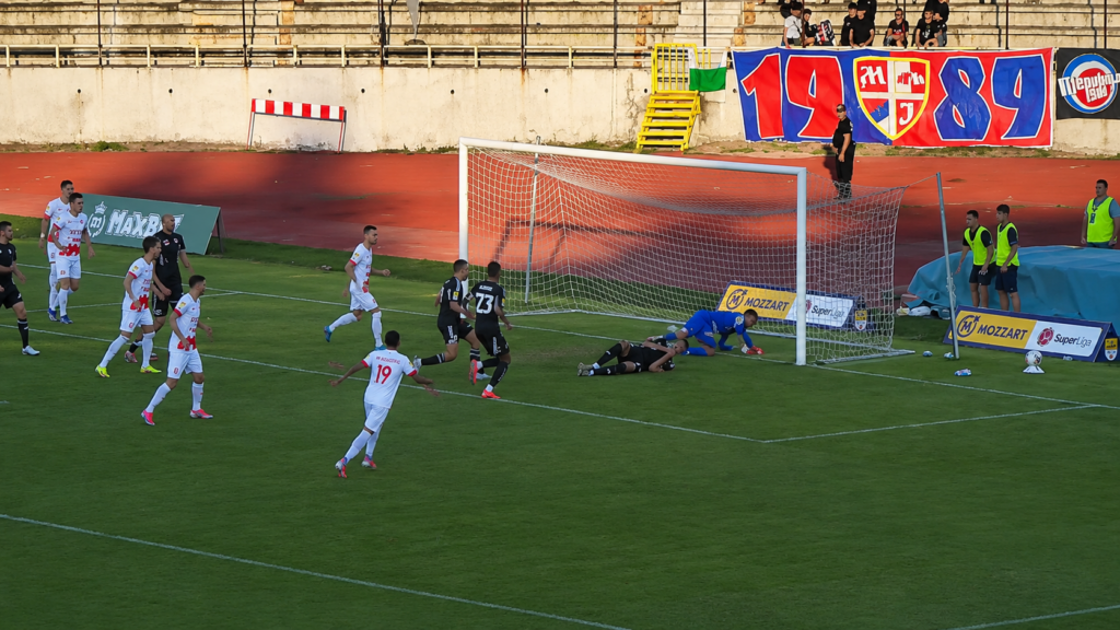 SUPERLIGA SRBIJE TEK POČELA, VEĆ SE DESIO SKANDAL KOJI MOŽE DA NARUŠI REGULARNOST TAKMIČENJA: Radnički Niš možda ostao bez čistog pogotka!