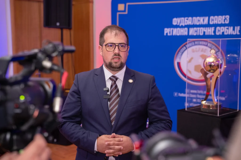 VLADAN GAŠIĆ JE IMENOVAN ZA NOVOG PREDSEDNIKA FUDBALSKOG SAVEZA REGIONA ISTOČNE SRBIJE: Završena izborna sednica Skupštine FSRIS!
