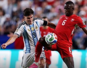 ŽESTOKE OPTUŽBE SELEKTORA ŠVAJCARSKE: „Nismo igrali samo protiv Argentine, već i protiv 70.000 argentinskih navijača, sudije i VAR-a!“