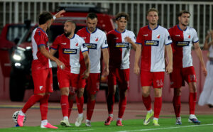 VOJVODINA U BUDIMPEŠTI NAPADA PREOKRET ZA NASTAVAK EVROPSKOG SNA: Ferencvaroš brani minimalnu prednost, dok Voša ulazi u revanš bez prava na kalkulacije!