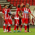 ARNAUTOVIĆ RASPAKOVAO BOMBU: Zvezda sa 2:0 otišla na odmor, Larn potpuno nemoćan!