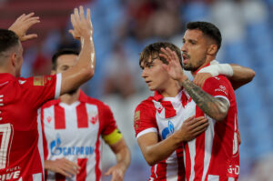 (POLUVREME) PRVENSTVO JE I DALJE „EASY MODE“ ZA CRVENU ZVEZDU: Mačva za sada lak plen na Marakani!