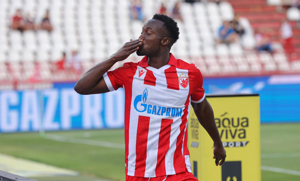 (POLUVREME) GORELA MARAKANA U ČETIRI MINUTA: Zvezda povela 2:0, Vojvodina vratila neizvesnost!