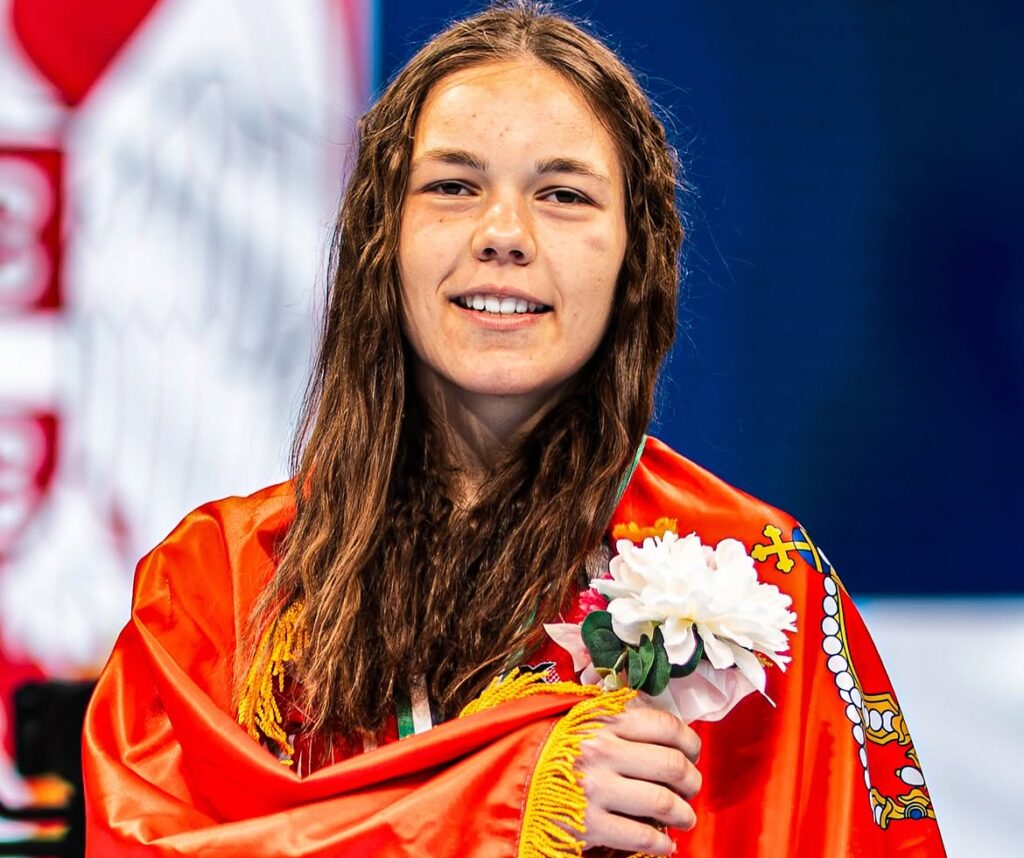 VASILIJE BOROVIĆANIN PONOVO NA TRONU: Mlada Kraljevčanka odbranila svetsko zlato u MMA!