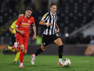 UGREŠIĆ STIGAO U SOLUN: Ljudi iz PAOK-a dočekali bisera Partizana, sledi potpis na pet godina!