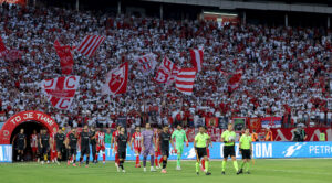 KASNO PRAVI TRENER NA MARAKANU STIŽE: Crvena zvezda upalila alarme, poznato je ko je glavna meta!