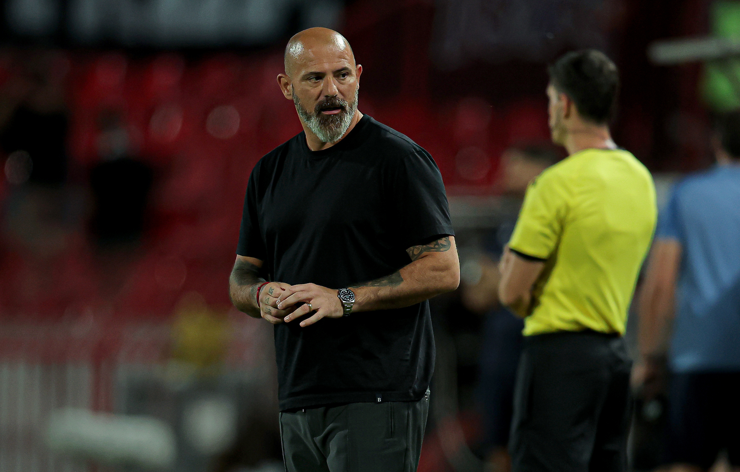 STANKOVIĆ POSLE PAZARA PORUČIO: „Moja leđa su mnogo šira, ostavite momke na miru!“
