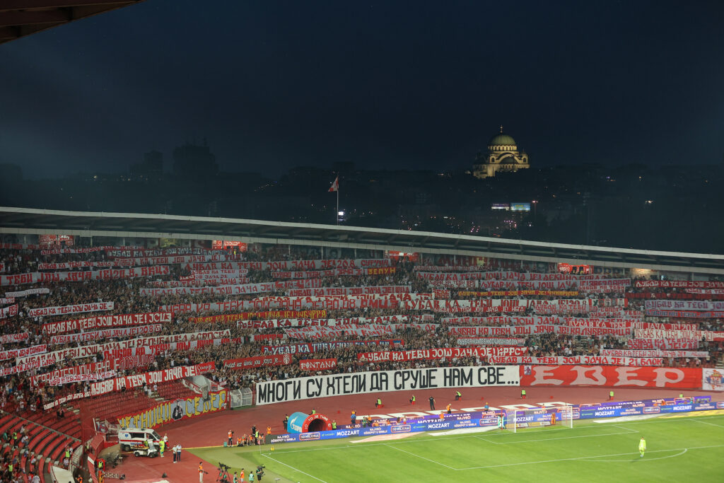 DELIJE PODIGLE MARAKANU NA NOGE: Sever poslao jasnu poruku igračima Zvezde!