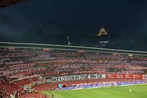 DELIJE PODIGLE MARAKANU NA NOGE: Sever poslao jasnu poruku igračima Zvezde!