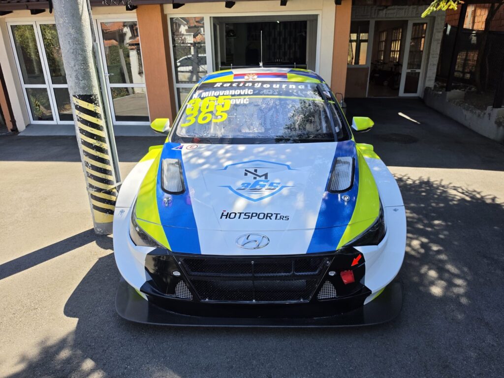SRBIN SE VRATIO POSLE GODINU DANA I ODMAH POKAZAO BRZINU: Milovanović u novoj Elantri spreman za Hungaroring!