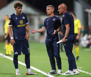 OFK BEOGRAD IMA PRIVREMENOG TRENERA: Evo ko preuzima ‘Romantičare’!
