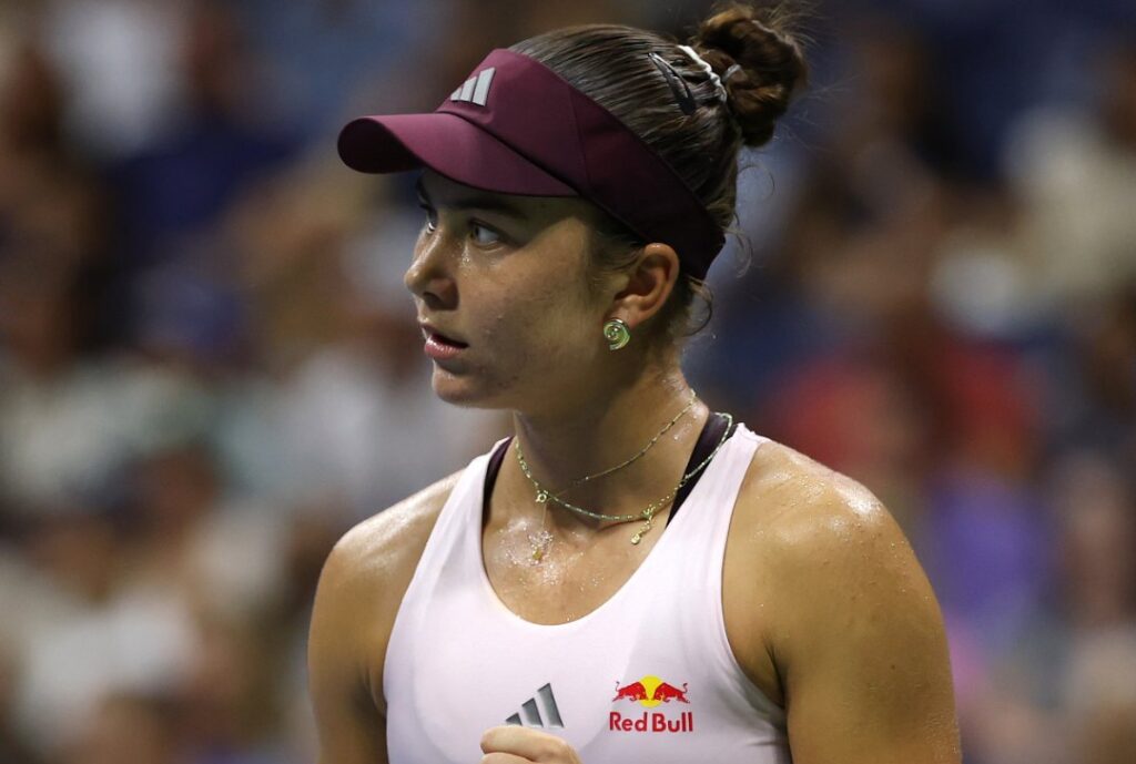 NENORMALNE STVARI SE DEŠAVAJU NA US OPENU: Srpkinja igra pod američkom zastavom, gotovo ceo stadion bio protiv nje!
